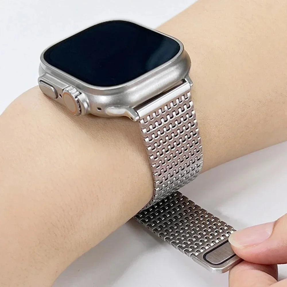 Magnetic Strap for Apple Watch, Luxury Design – Compatible with 40mm, 41mm, 42mm, 44mm, 45mm, 46mm, 49mm (Series 3, 4, 5, 6, 7, 8, 9, Ultra, SE) - Wearable Upgrades