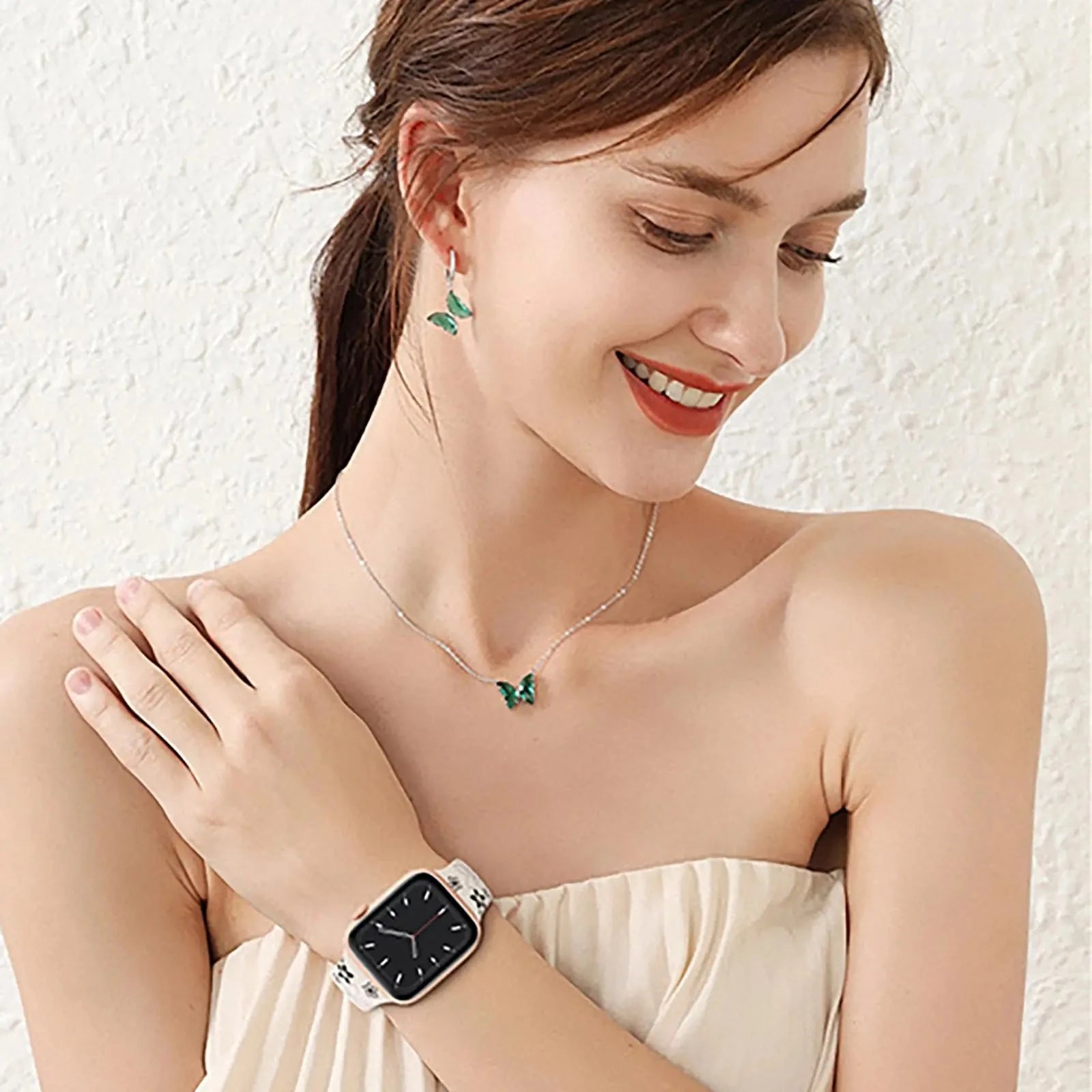 Engraved Silicone Apple Watch Band, Floral Pattern – Compatible with Apple Watch Series 1-9, SE, Ultra, Ultra 2 (38mm-49mm) - Wearable Upgrades 